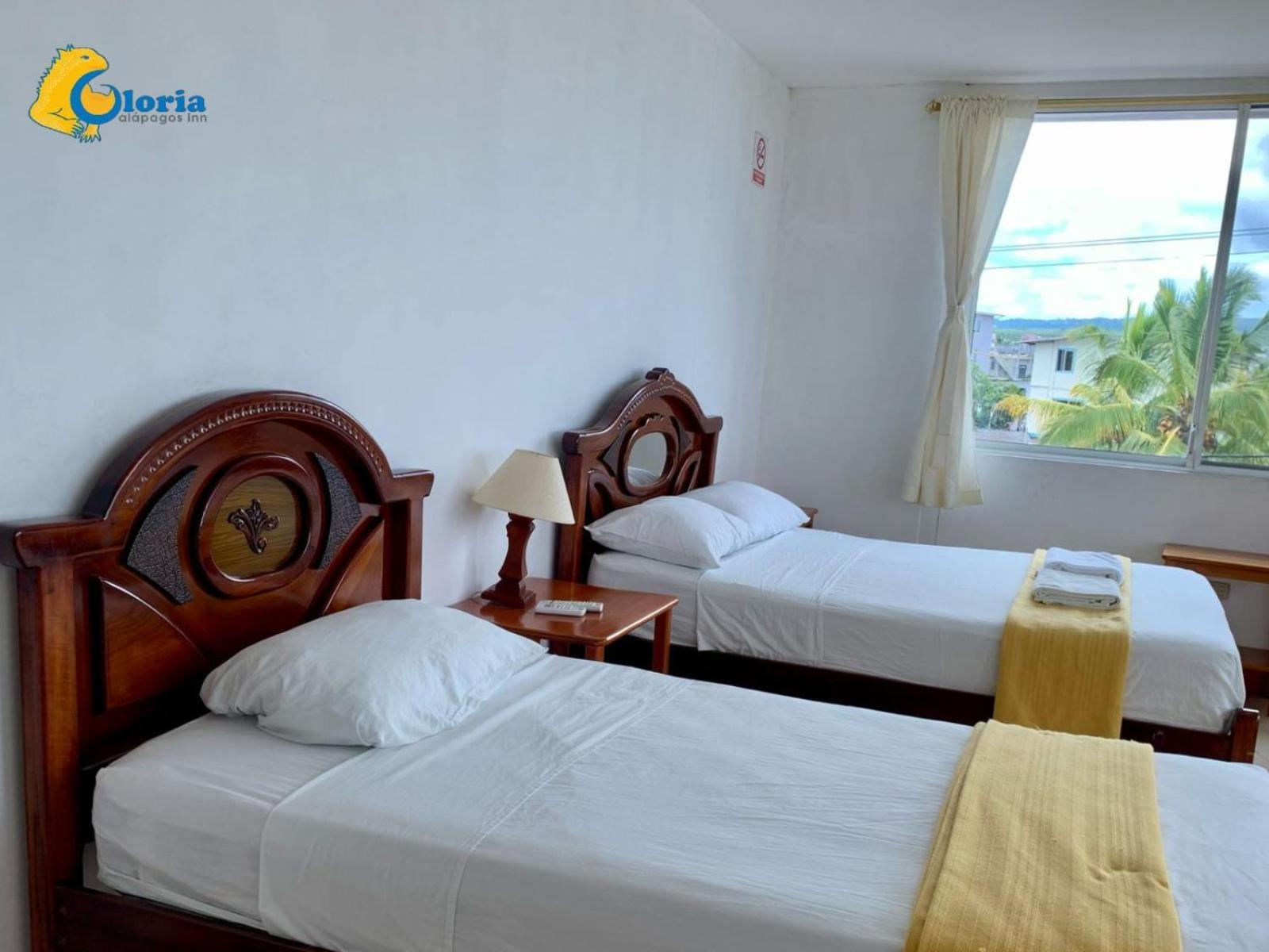 Gloria - Galapagos Inn Puerto Ayora  Ngoại thất bức ảnh